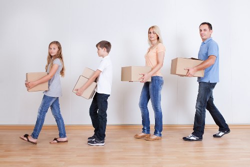 Local packing team in Bow Storage
